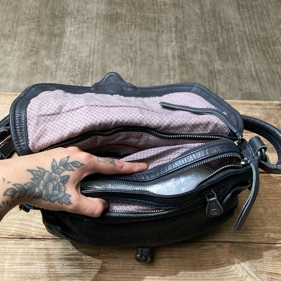 Melody Dots - Asphalt | Aunts & Uncles Purse - Picture 11 of 12